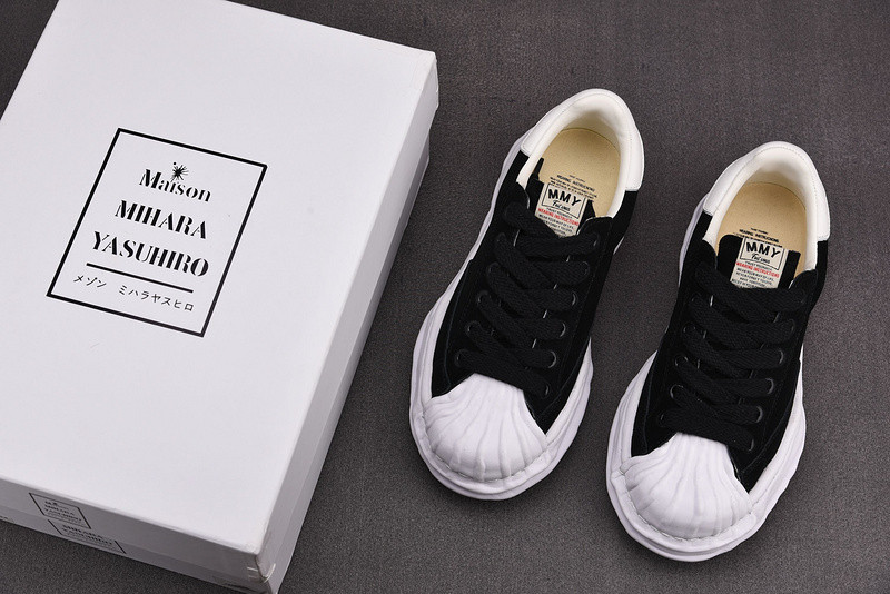 Ma*s*n mihara sneakers