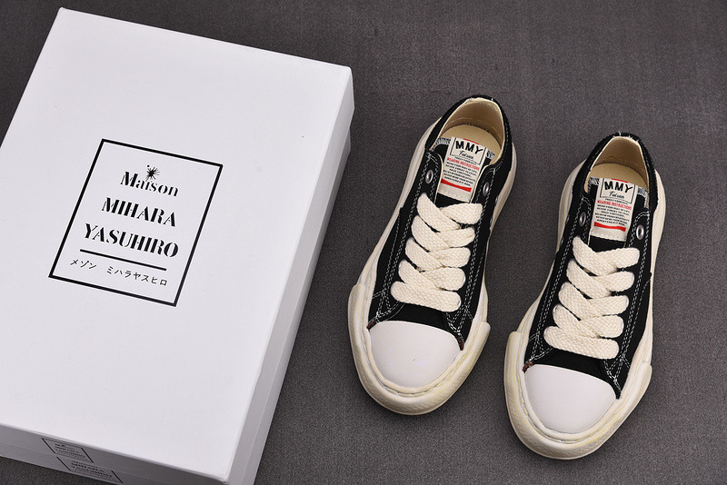 Ma*s*n mihara sneakers