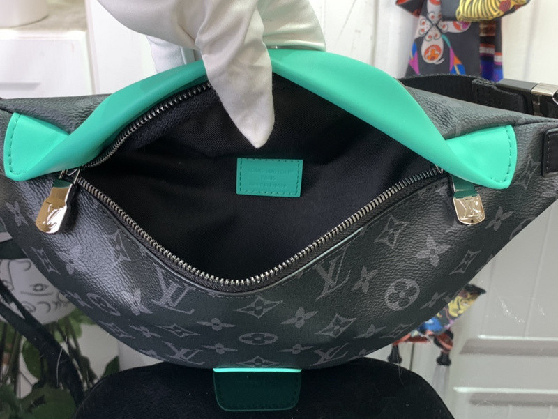 LOUIS VUITTON Rush Bumbag-30*15*8CM